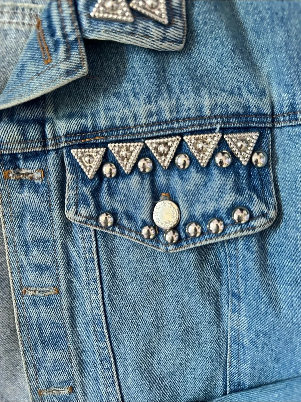 Vintage 80s/90s Sharnel USA Studded Cropped Denim Jacket